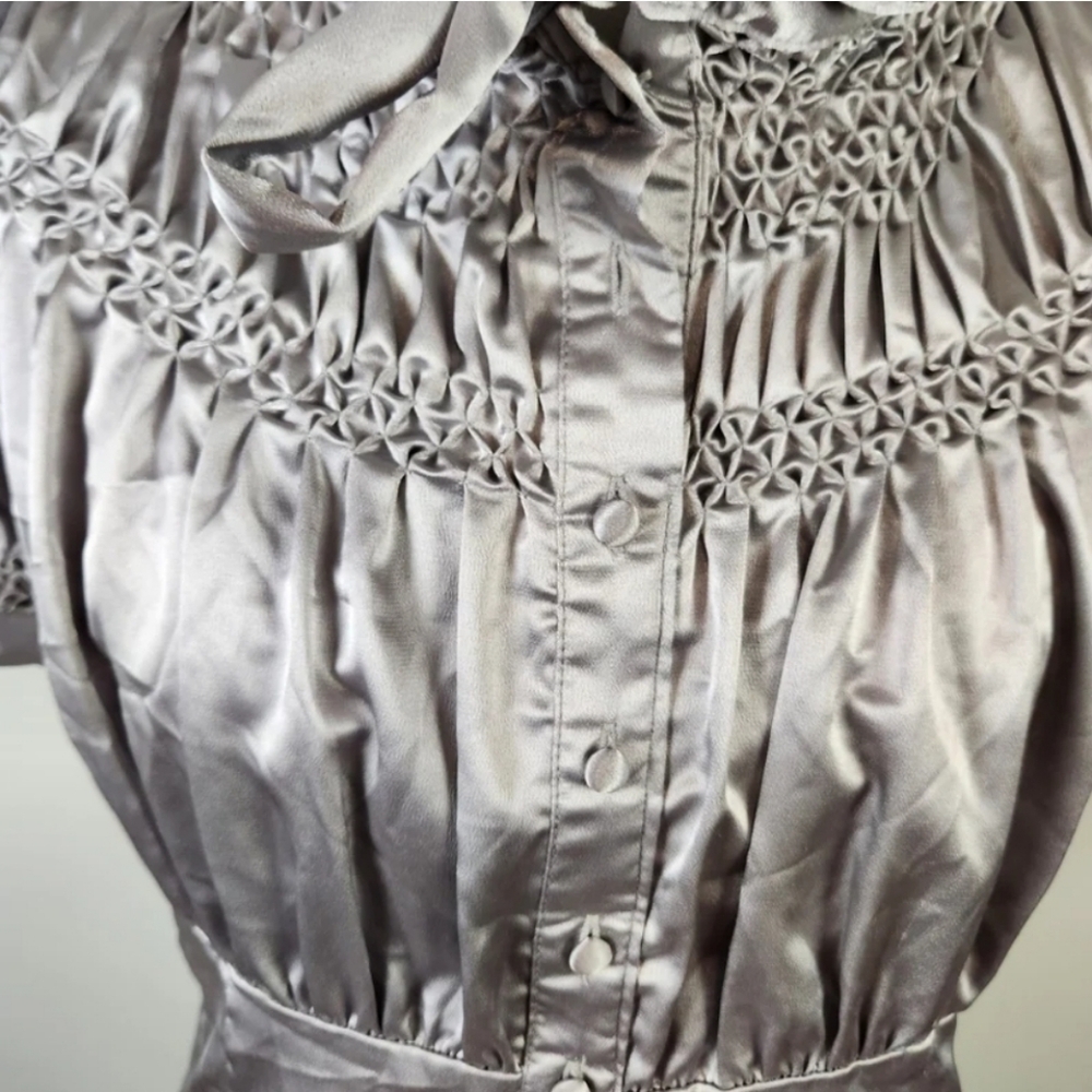 Attention Y2K Pewter Metallic Puff Sleeve Tie Neck Botton Up Blouse Size Large - Picture 3 of 8